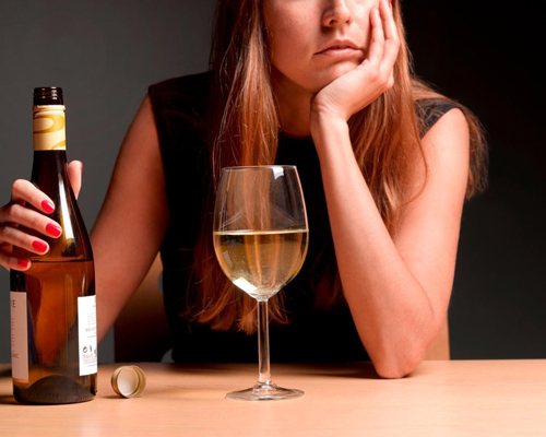 Анонимное лечение женского алкоголизма в Инкермане